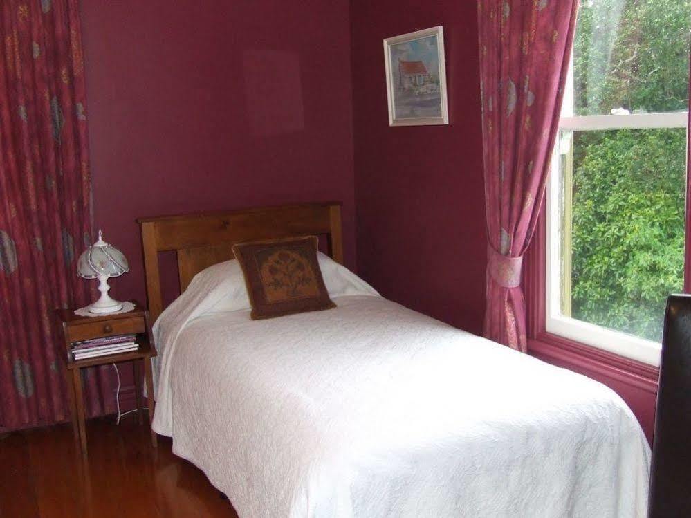 Tairoa Lodge & Cottage Hawera Exterior foto